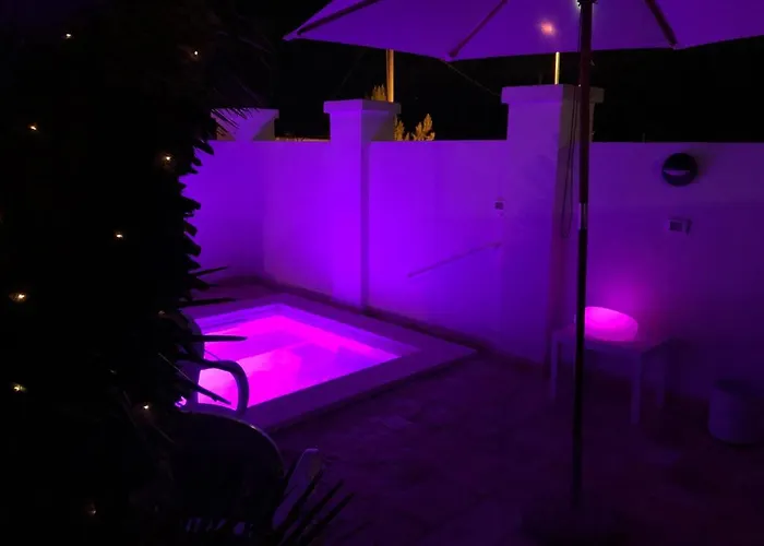 Le Due Pigne (Adults Only)