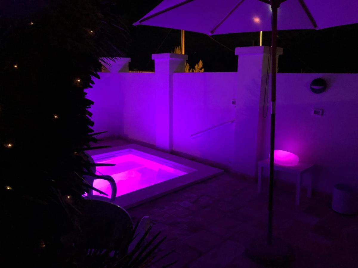 Le Due Pigne (adults Only) Taranto