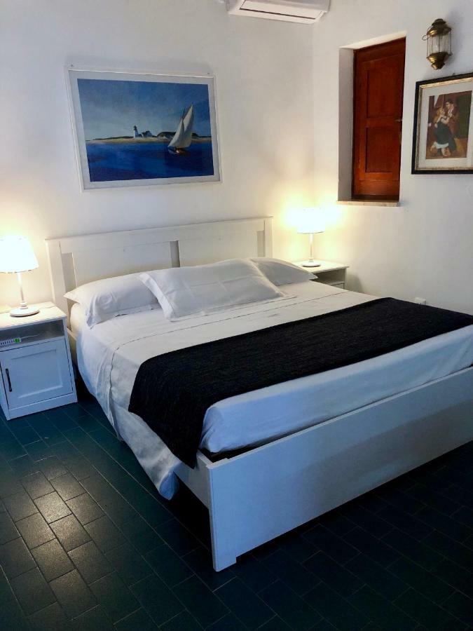 Le Due Pigne (adults Only) *