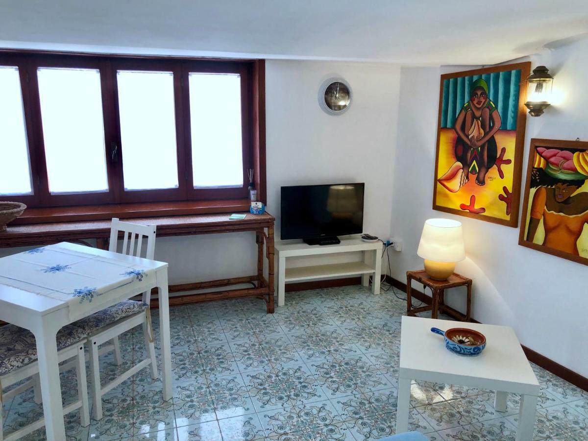Le Due Pigne (adults Only) Holiday home Taranto